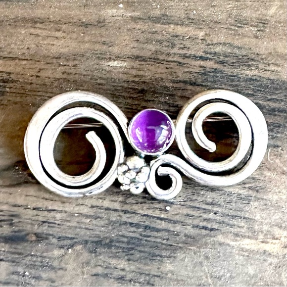 Vintage Modernist Sterling Silver Amethyst Pin Brooch Scroll Design Signed TJW - Picture 3 of 8